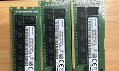 Anh chàng may mắn thời công nghệ: "Đào được" kho báu 10.000 USD RAM Samsung đang phủ bụi ngay trong nhà kho