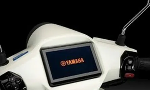 Yamaha tung xe tay ga Fuzzy 125 với bình xăng khủng và phanh ABS khiến các đối thủ dè chừng