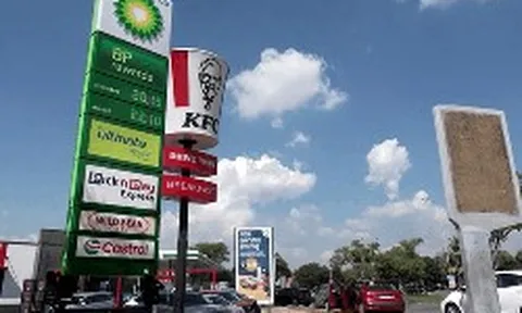 Cú sốc dầu mỏ mở lại cuộc đua đầu tư