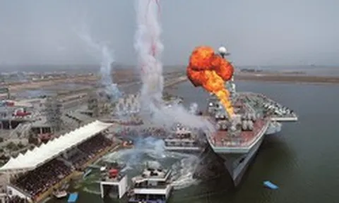 Số phận trớ trêu của 4 tàu sân bay Liên Xô đóng để đối đầu Mỹ