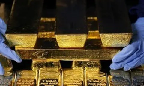 Tranh thủ giá giảm sâu, nhóm quỹ thuộc BlackRock đồng loạt mua vàng