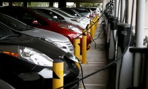 Xe điện giảm phát thải thế nào so với xe xăng?