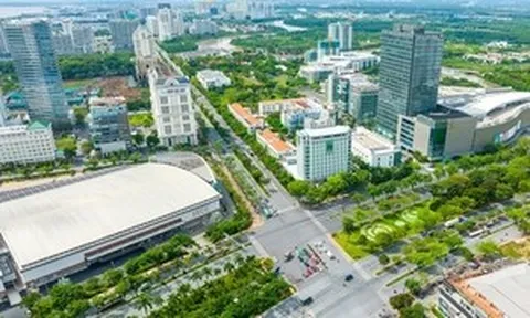 Hạ tầng dẫn lối, giá bất động sản ở 'khu nhà giàu' TP.HCM đang ra sao?