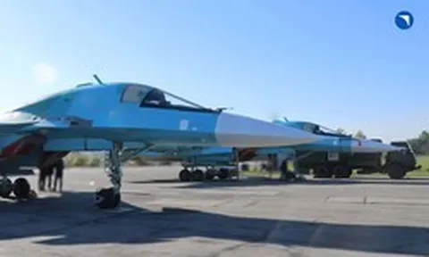Không quân Nga nhận thêm hàng loạt oanh tạc cơ Su-34 'nâng cấp đặc biệt'