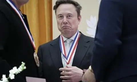 Ông Trump ví Elon Musk như “Thomas Edison thời hiện đại”