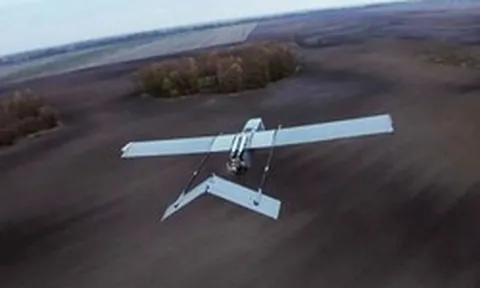 SpaceX hạn chế hoạt động của Starlink trên UAV Ukraine theo yêu cầu từ ông Trump