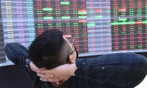 Một tháng từ khi nâng hạng: Khối ngoại bán ròng gần tỷ USD, VN-Index mất 110 điểm
