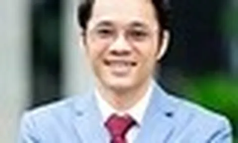 Hợp long cầu đi bộ qua sông Sài Gòn: Nối nhịp bờ vui