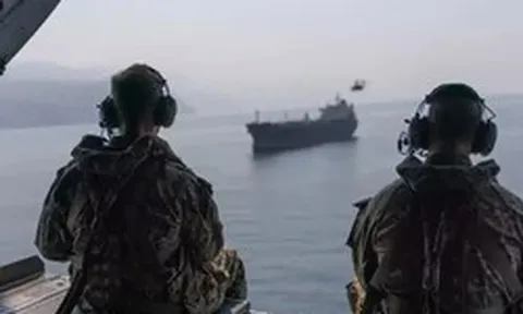 Mỹ sẵn sàng tấn công Iran trong vòng 96 giờ nếu có lệnh từ Tổng thống Trump