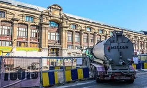 Dừng xây dựng tuyến metro 136.000 tỷ đồng sau khi vốn đội gần 6 lần, trễ tiến độ hơn 15 năm