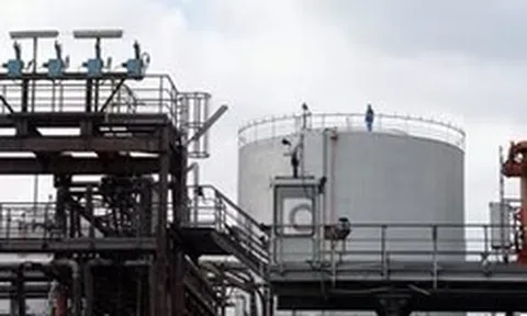 EU tăng tốc xả 42,6 triệu thùng dầu chiến lược trước mùa Đông