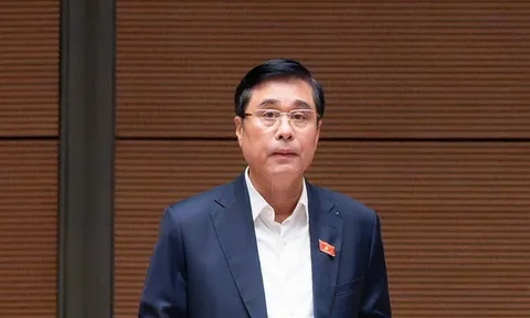 ĐBQH đề nghị giảm thuế tiêu thụ đặc biệt với xăng các loại về 0%