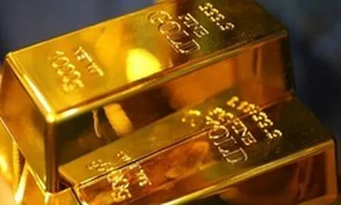 Giá vàng hôm nay 31/10: Tiếp tục giảm mạnh, mất mốc 4.000 USD/ounce