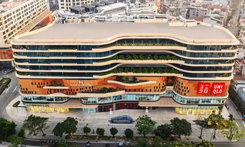 Fast Retailing công bố kết quả kinh doanh kỷ lục năm thứ năm liên tiếp