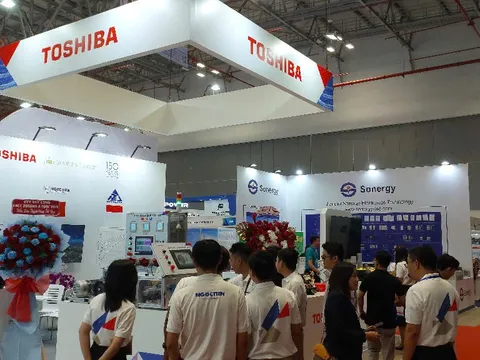 TP.HCM: Khai mạc 3 Triển lãm ngành Điện và Năng lượng xanh năm 2025