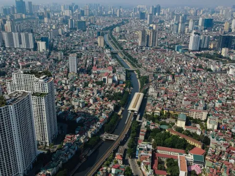 Tiến độ "thay áo mới" bờ sông Tô Lịch đến nay ra sao?