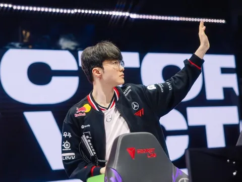 Thắng dễ BLG, T1 lập thêm kỷ lục tại MSI 2025