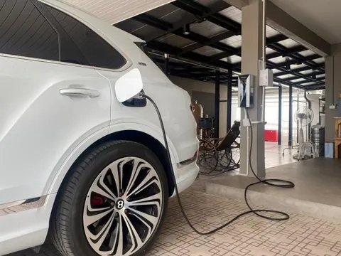Những lưu ý đảm bảo an toàn khi sạc xe điện tại nhà