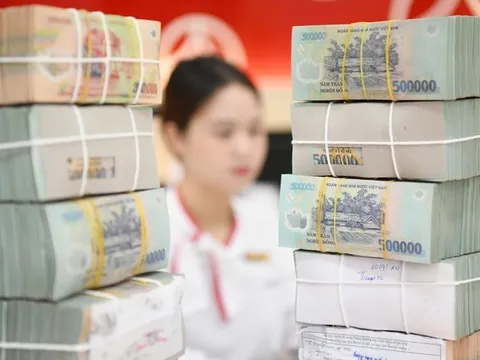 Lãi suất ngân hàng tháng 7/2025 giữ ổn định, ưu đãi tăng nhẹ