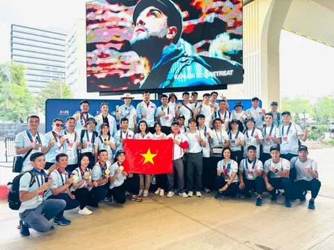 T&T Group thưởng nóng cho Đoàn Thể thao Công an Nhân dân