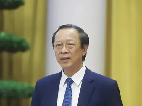 Luật mới cho giáo viên: Lương tăng, phụ cấp dày, nghỉ hưu sớm, thu hút người tài