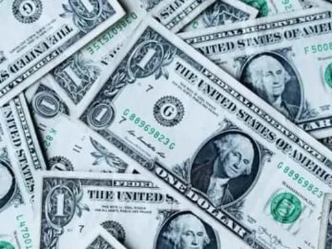Vì sao đồng USD yếu đi?