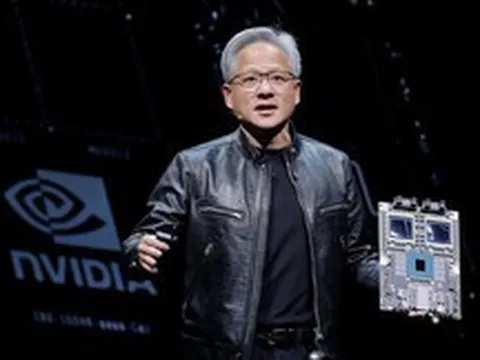 CEO NVIDIA Jensen Huang: Con người sẽ bị mất việc bởi AI nếu ngừng đổi mới sáng tạo