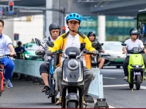 Xe điện dần thay thế xe xăng, người Trung Quốc thích nghi thế nào?
