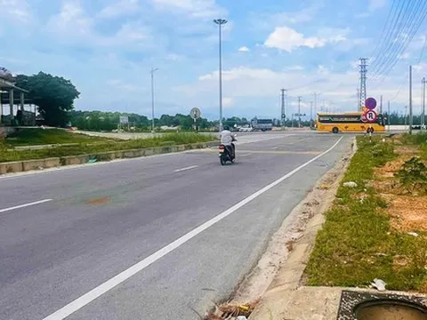 Điều khó tin vừa xảy ra trên tuyến đường 210 tỉ đồng ở Quảng Trị