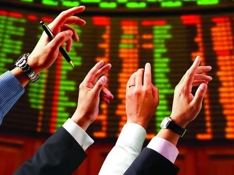 Một cổ phiếu ngân hàng được khối ngoại "tung" hàng trăm tỷ gom mạnh trong tuần VN-Index áp sát mốc 1.500 điểm