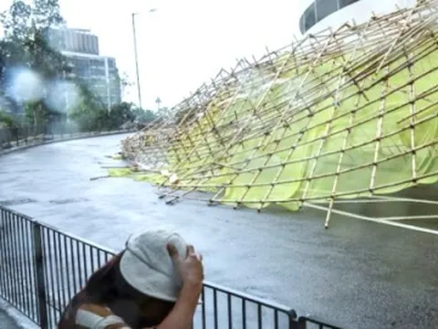 Bão Wipha tấn công Hong Kong, Trung Quốc sơ tán gần 280.000 người