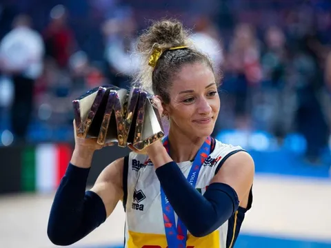 Giành danh hiệu MVP, libero tuyển Ý đi vào lịch sử bóng chuyền nữ VNL