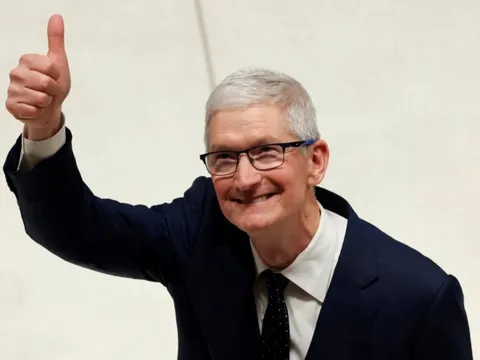 Apple bán được 3 tỷ chiếc iPhone sau 18 năm: Vị thế 'vua điện thoại' không dễ bị soán bỏ!