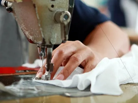 4 triệu lao động ngành may mặc của một nền kinh tế nổi tiếng gia công dệt may đối mặt nguy cơ thất nghiệp