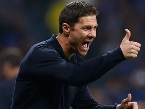 Xabi gây náo loạn đội hình Real Madrid, Chủ tịch Perez phản ứng lạ