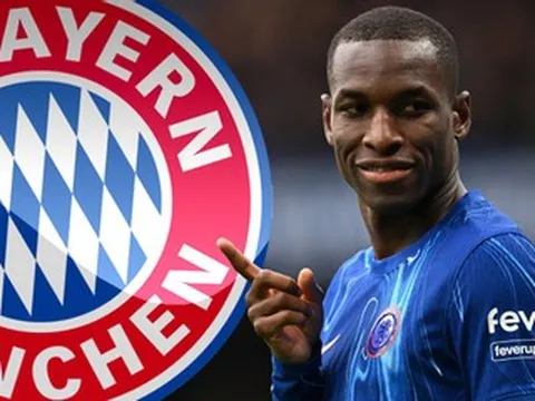 Nicolas Jackson chạy khỏi Chelsea, Bayern Munich giang tay đón