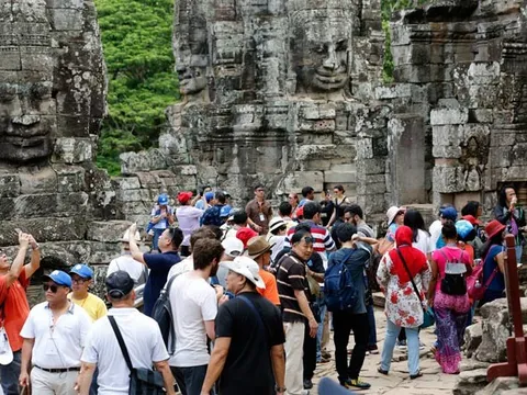 Từ 'trụ cột' đến 'cú sốc': 90% khách Thái quay gót, du lịch Campuchia lao đao - Trung Quốc thành cứu cánh