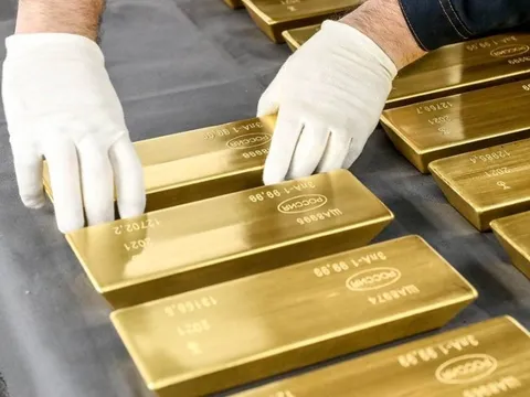 Căng thẳng leo thang khi Azerbaijan tuyên bố đòi tài sản bị đóng băng của Nga