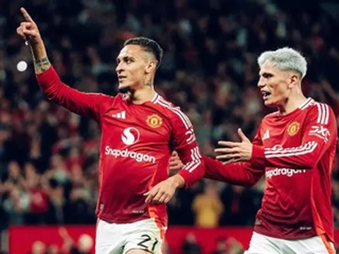 MU sắp thanh lý thành công Antony và Garnacho