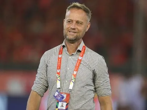 Thắng đậm Hà Nội FC, HLV Polking vẫn chưa hài lòng với CAHN