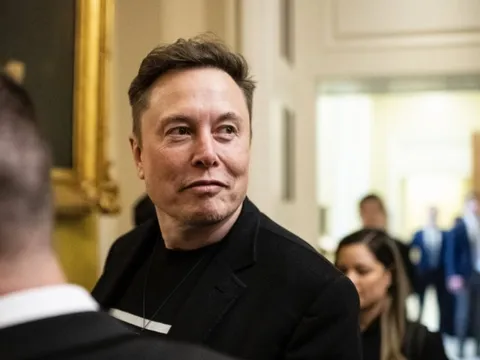 Elon Musk bị kiện vì đổ lỗi cho khách hàng: Tesla tự hào công nghệ tiên tiến nhưng có chuyện thì chối bỏ trách nhiệm