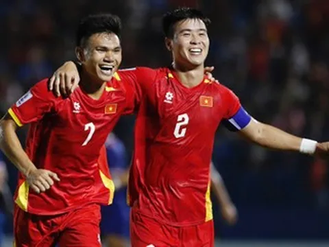 Đánh bại Nepal, tuyển Việt Nam quyết đua với Malaysia