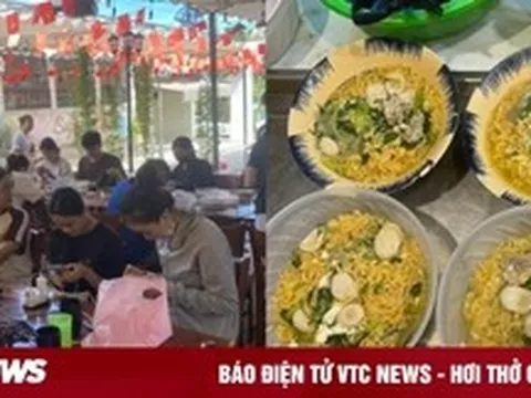 Chủ quán ăn ở Thái Nguyên hỗ trợ sinh viên sạc điện, ăn uống miễn phí