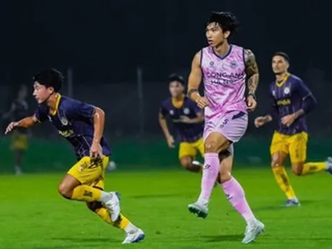 Đoàn Văn Hậu báo tin cực vui cho CAHN và tuyển Việt Nam