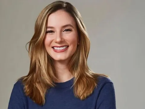 Từ vũ công ballet đến nữ tỷ phú tự thân trẻ nhất thế giới, cô gái 29 tuổi hiện là co-founder của startup 11 tỷ USD