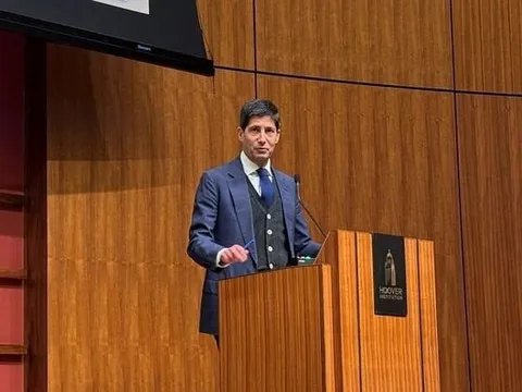 Ông Trump đề cử người thay thế Chủ tịch FEd Jerome Powell