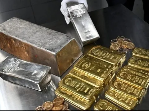 Trung Quốc mạnh tay hạ nhiệt "cơn sốt" vàng, bạc, dầu: Ra cảnh báo tới nhà đầu tư