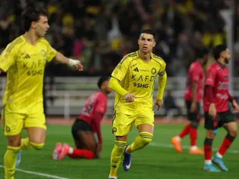 Ronaldo lập đại công, Al Nassr sống lại hy vọng vô địch