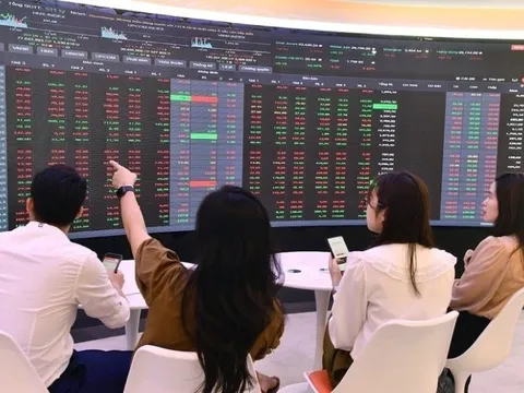 Lịch sự kiện và tin vắn chứng khoán ngày 4/2/2026