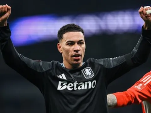 MU khởi động chiến dịch mua Morgan Rogers